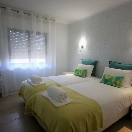 Velamar - 250 M From The By Bedzy Daire *