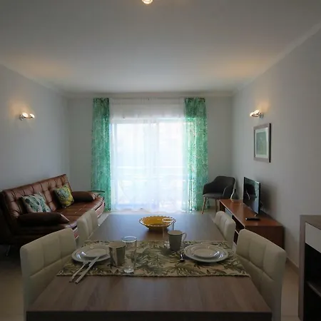 Velamar - 250 M From The By Bedzy 알부페이라