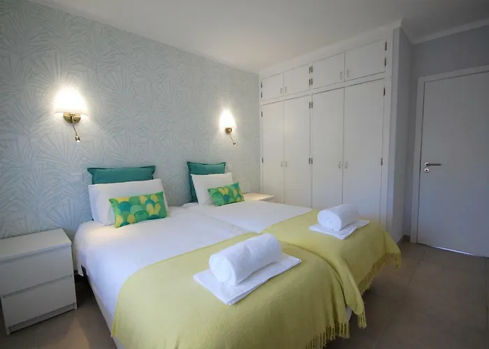 Velamar - 250 M From The By Bedzy Lejlighed